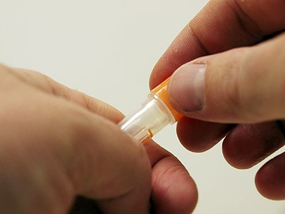 FOODTEST - vegye le a kupakot a csőről